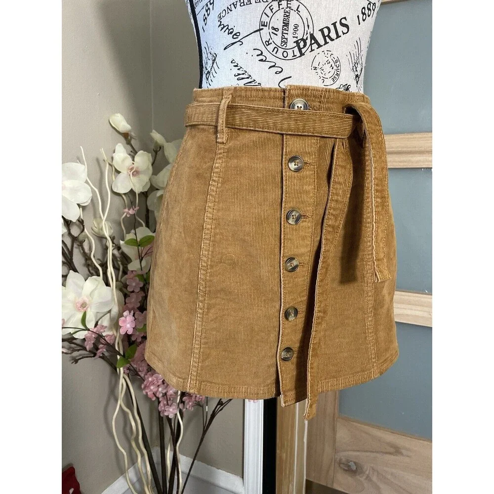 American Eagle Super Stretch Corduroy Tan Hi-Rise A-Line Tie Waist Skirt Size 0